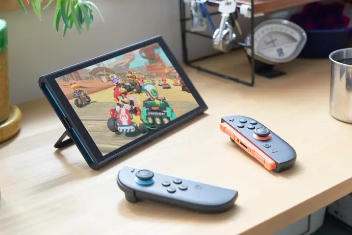 老外在任天堂直播间狂刷Switch2该降价 任天堂不予置评